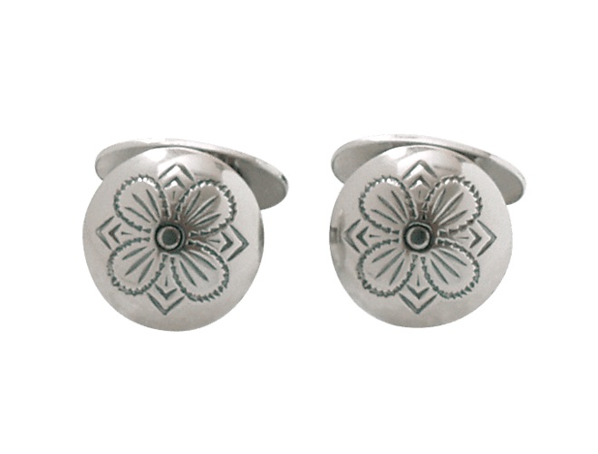 Sylvsmidja, Mansjettknapper Hardanger i 830 oksidert sølv